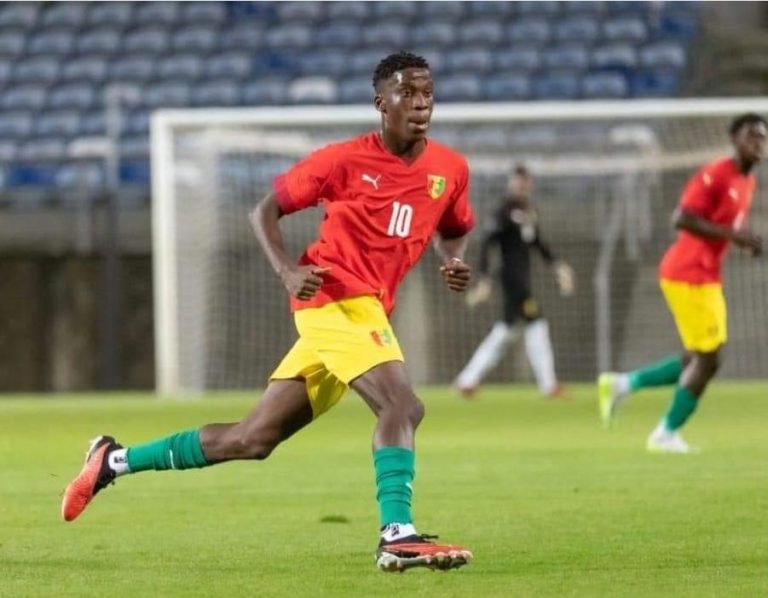 Guinée : Indésirable en club, quel avenir pour le joueur guinéen Ilaix Moriba a l’approche de cette CAN en côte d’Ivoire