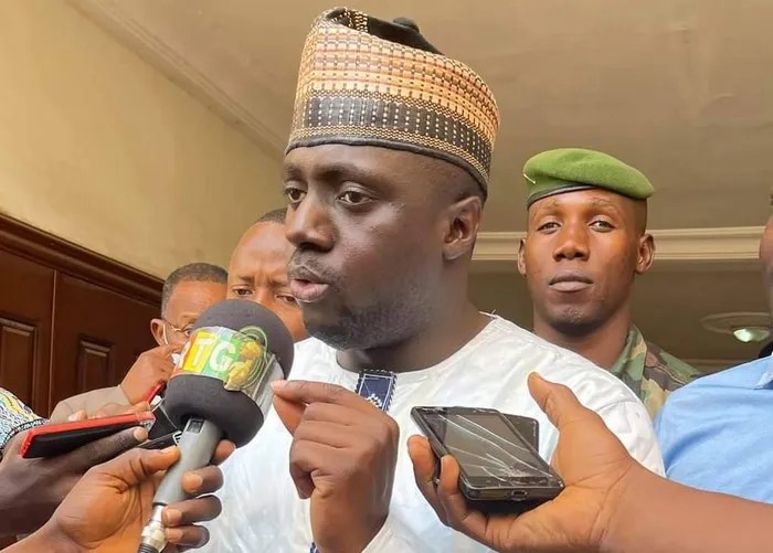 Mory Condé affirme que des stagiaires à la RTG restent pendant 5 à 10 ans avec moins de 500 mille à la fin du mois’’