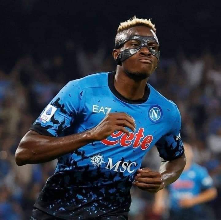 Ballon d&rsquo;or 2023 : Victor Oshimen pas soutenu par l&rsquo;Afrique. 
