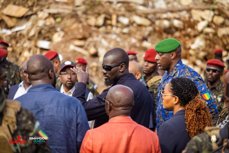 Guinée / Dar-es-Salam : une semaine après le drame, le chef de l’État visite le site.