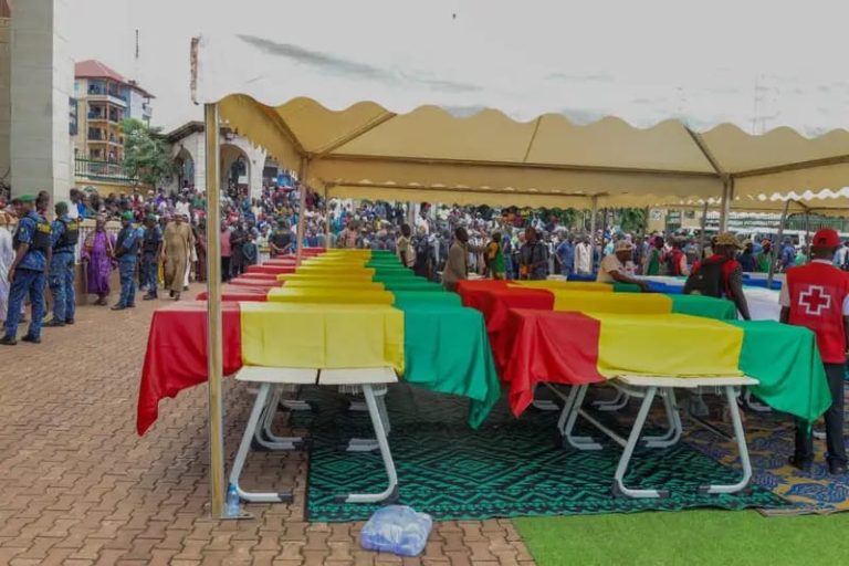 Dar-es-Salam : la Guinée s’incline devant la mémoire des victimes de l’éboulement.